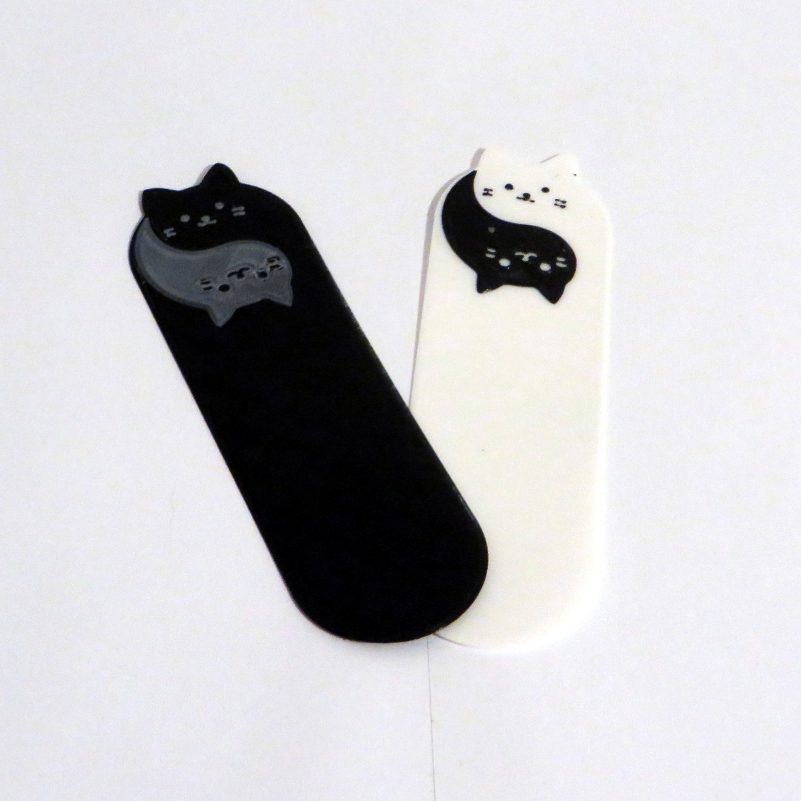 prod_semn de carte - pisica ying yang, negru si alb
